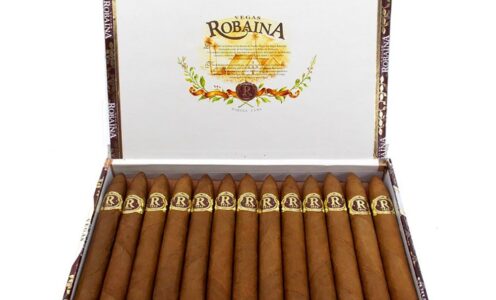 A Cigar Legend’s Brand: Vegas Robaina Unicos Cuban Cigar