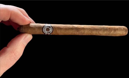 The Lesser Known Montecristo Lancero: Montecristo Especiales No. 2 Cuban Cigar Review
