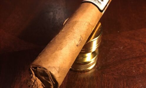 Foundation Charter Oak Connecticut Cigar Review: A Smooth Journey Through Time
