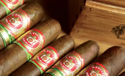 Arturo Fuente 858 Natural Cigar Review: A Classic, Timeless Delight